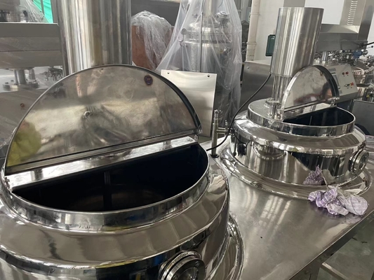 เครื่องผสมความเปียก เครื่องผสมแป้ง homogenizer ถังผสมแป้ง เครื่องผลิตน้ํายาและครีมสําหรับร่างกาย