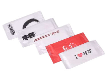 เครื่องทำเนื้อเยื่อเปียกที่มีประสิทธิภาพสูง / เครื่องบรรจุผ้าเช็ดปากเนื้อเยื่อเปียก